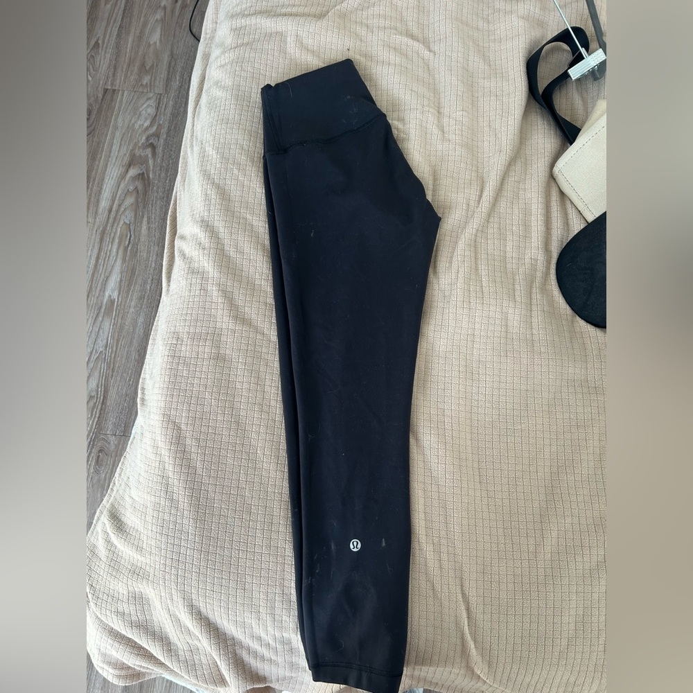 Lululemon Black Leggings 23 inch Wunder Train